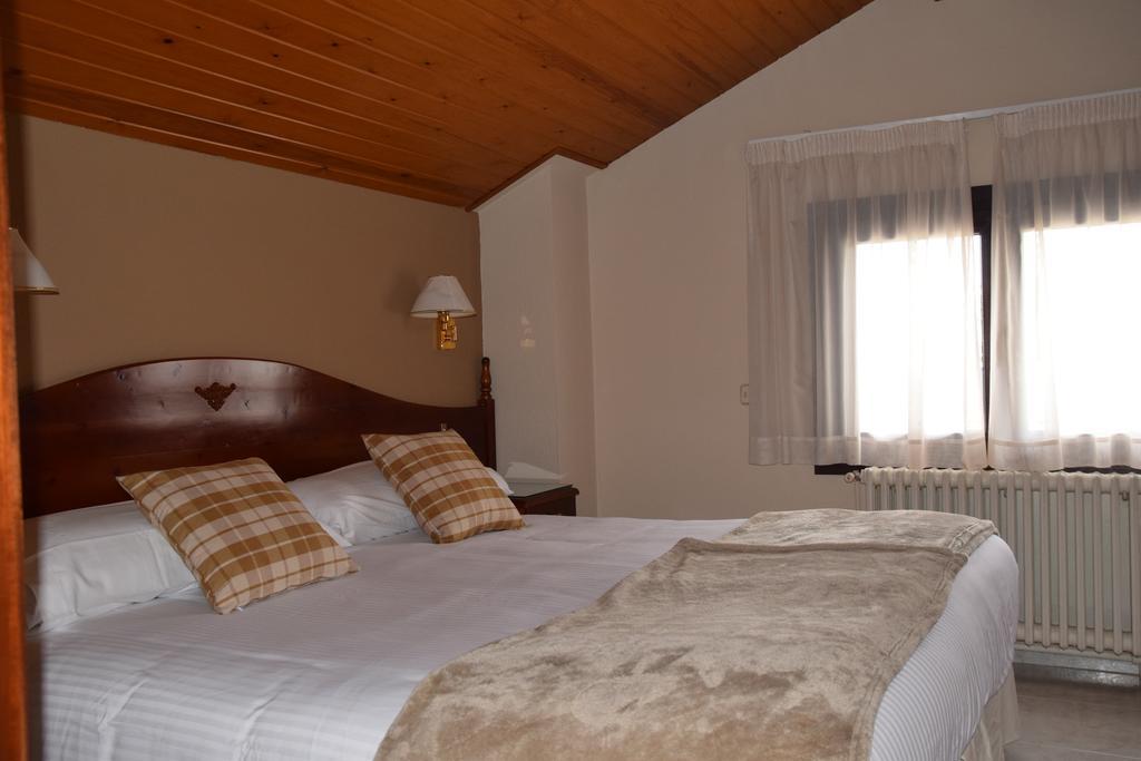 Hotel Roca Alp Luaran gambar