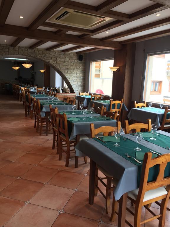 Hotel Roca Alp Luaran gambar
