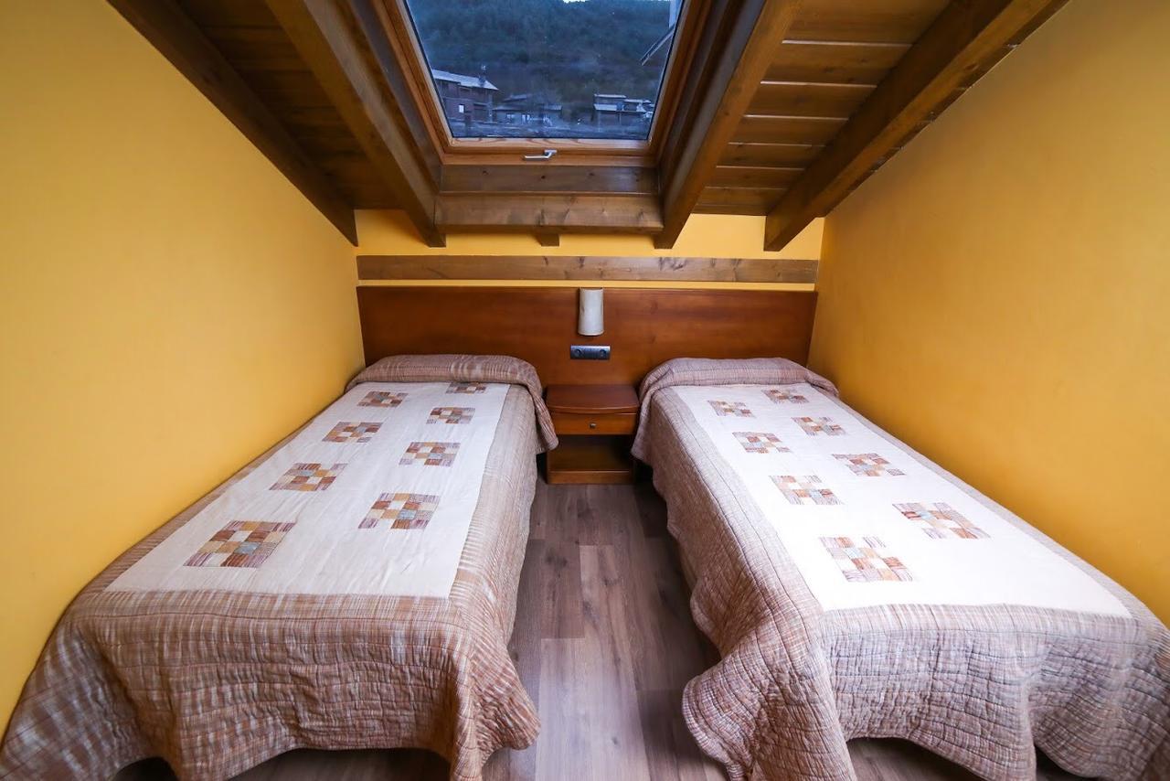 Hotel Roca Alp Luaran gambar