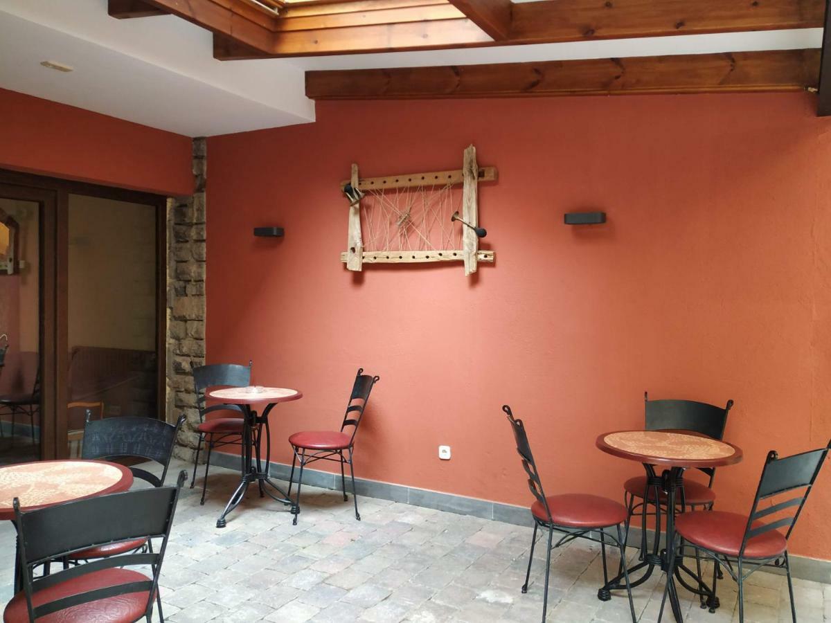 Hotel Roca Alp Luaran gambar