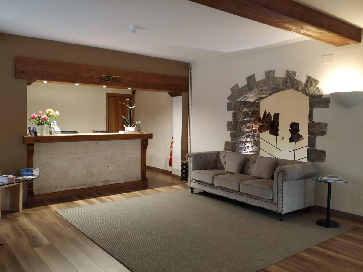 Hotel Roca Alp Luaran gambar